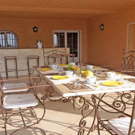 La Petite Bastide Grimaudoise Villa
